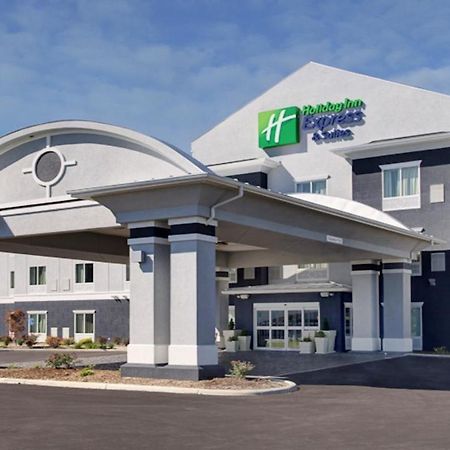 Holiday Inn Express & Suites North Fremont By Ihg Exterior foto